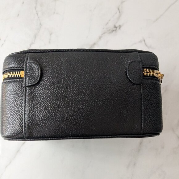 CHANEL Timeless Vanity Cosmetic Case Black Caviar Leather Gold Medium - Picture 4 of 13
